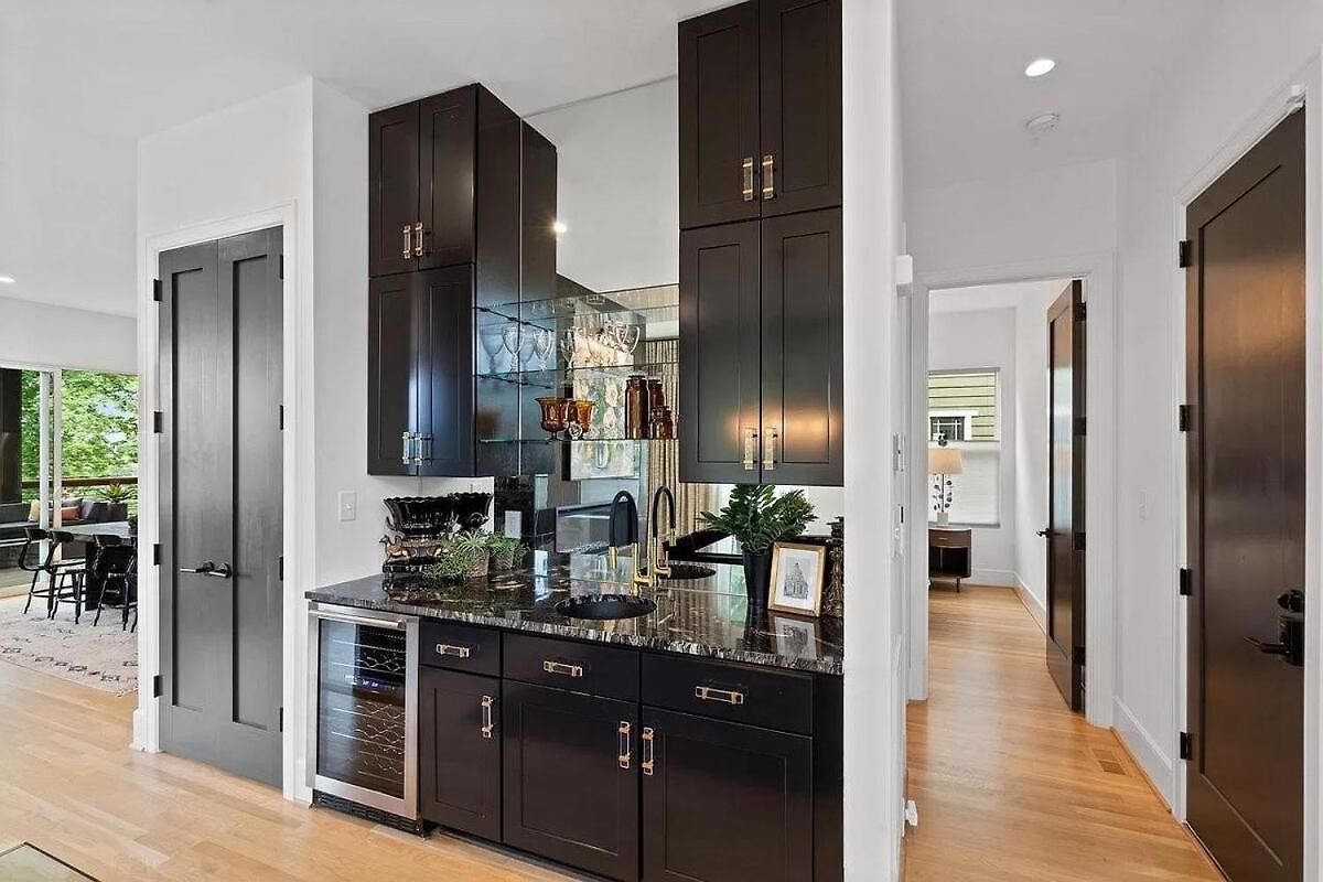 Maison Noda Uptown Skyline Views, Gym Sleeps 14 Villa *