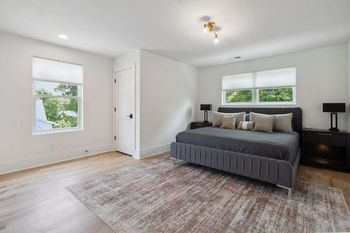 Luxury Build - King Beds - Minutes To Uptown *