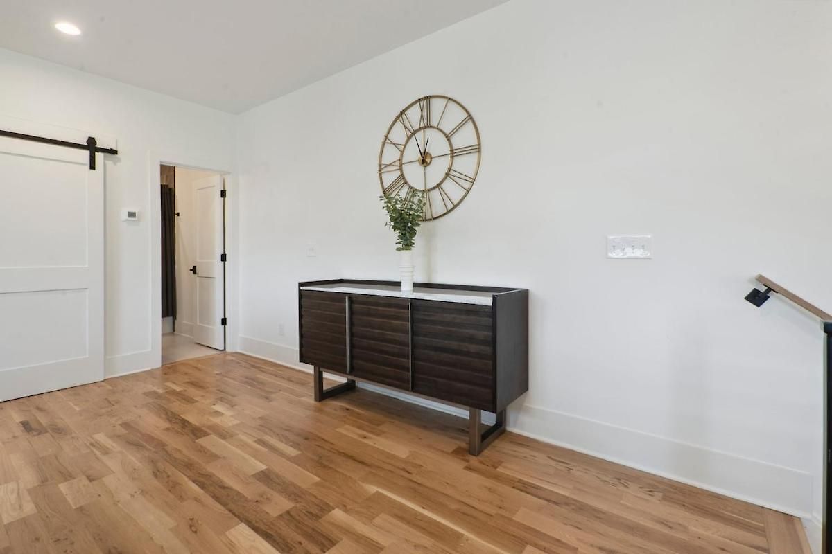 Luxury Build - King Beds - Minutes To Uptown