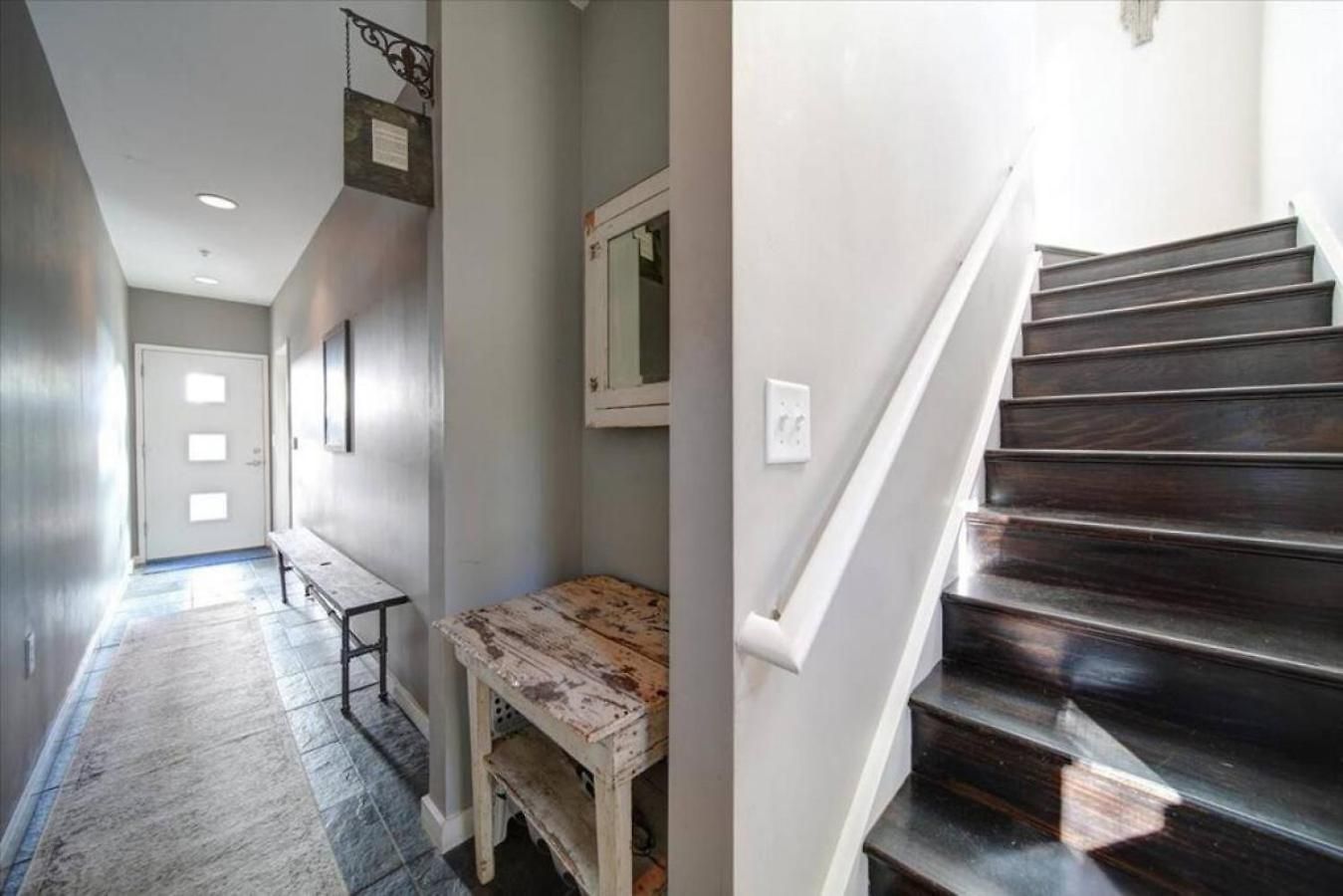Modern 1br Stylish Near Uptown Clt Holiday home *