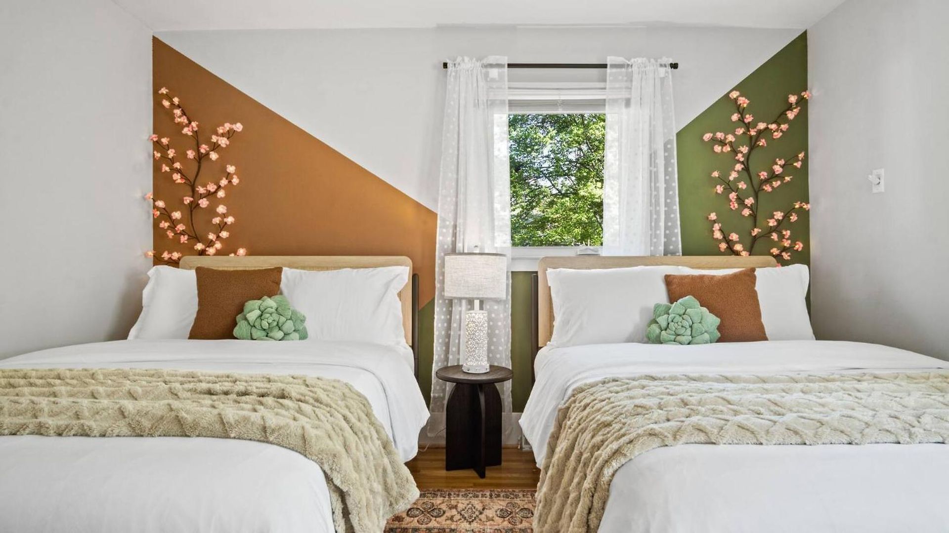 4bd Cozy Getaway | Eclectic, Central, Near Airport Holiday home Charlotte