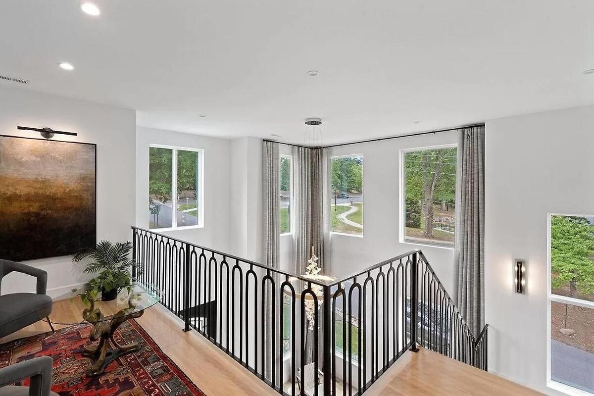 Maison Noda Uptown Skyline Views, Gym Sleeps 14