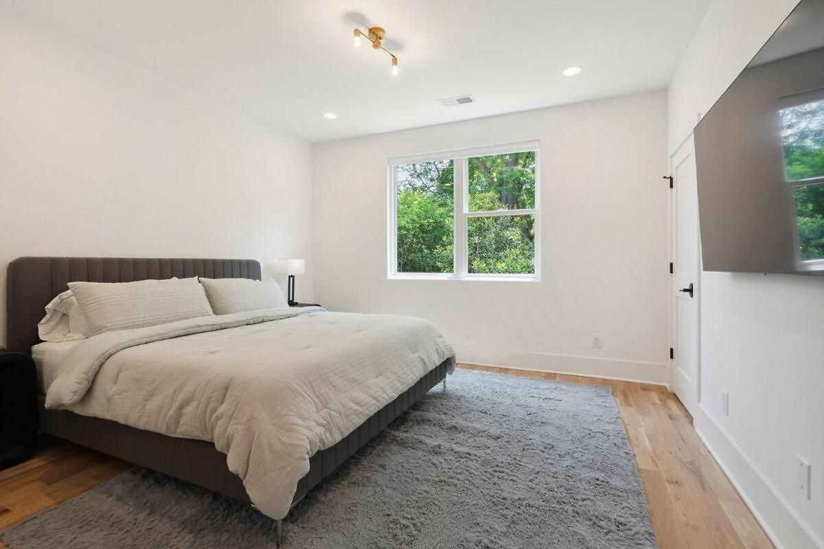 Holiday home Luxury Build - King Beds - Minutes To Uptown Charlotte