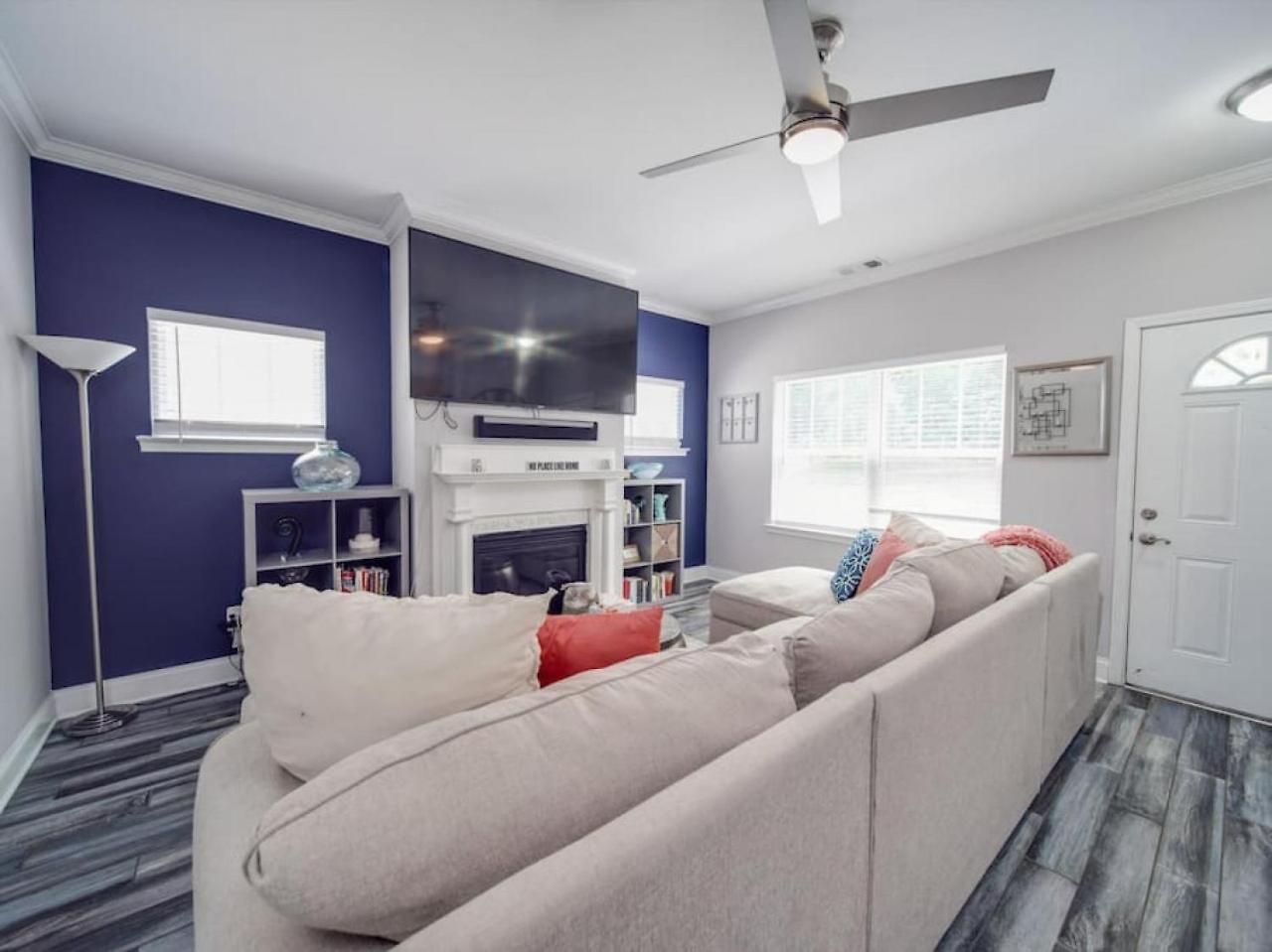 Getaway Near Center Centrally Located In Clt