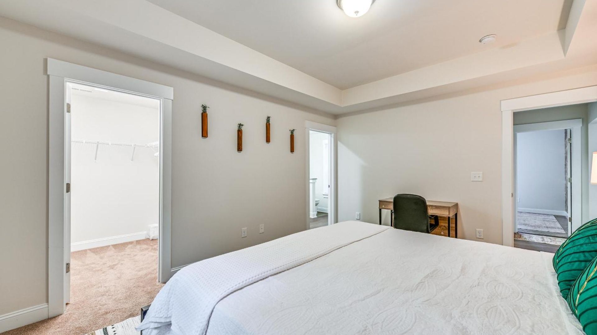 3bd House W/quiet Living, Access: 6mi To Dtwn
