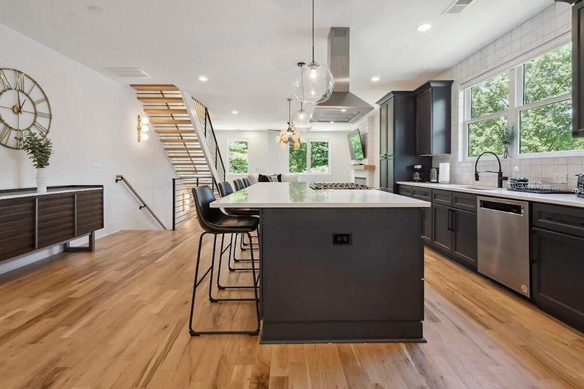 Holiday home Luxury Build - King Beds - Minutes To Uptown Charlotte