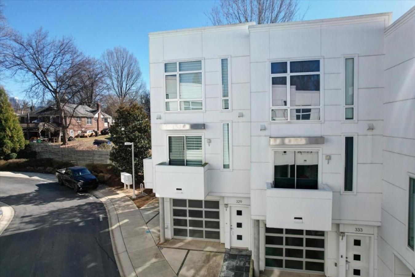 Modern 1br Stylish Near Uptown Clt Holiday home *