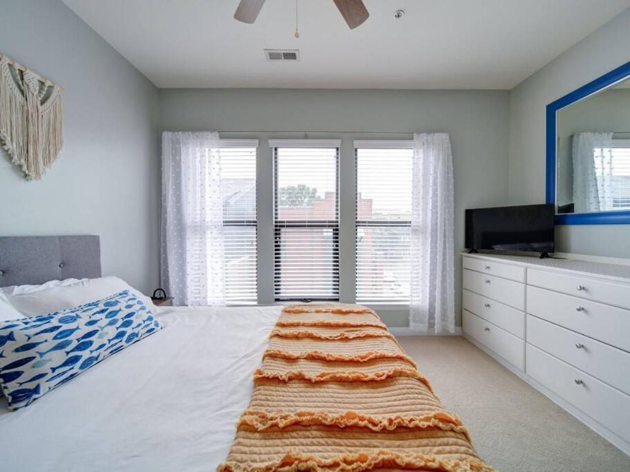 The Nest - Southend - Rooftop Terrace - Light Rail Apartment *
