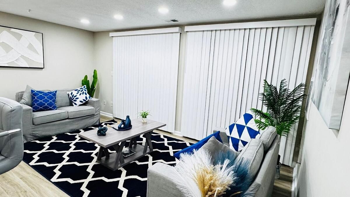 Lavish Escape Apartment