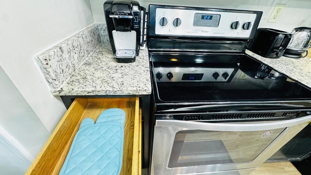 Lavish Escape Apartment Charlotte