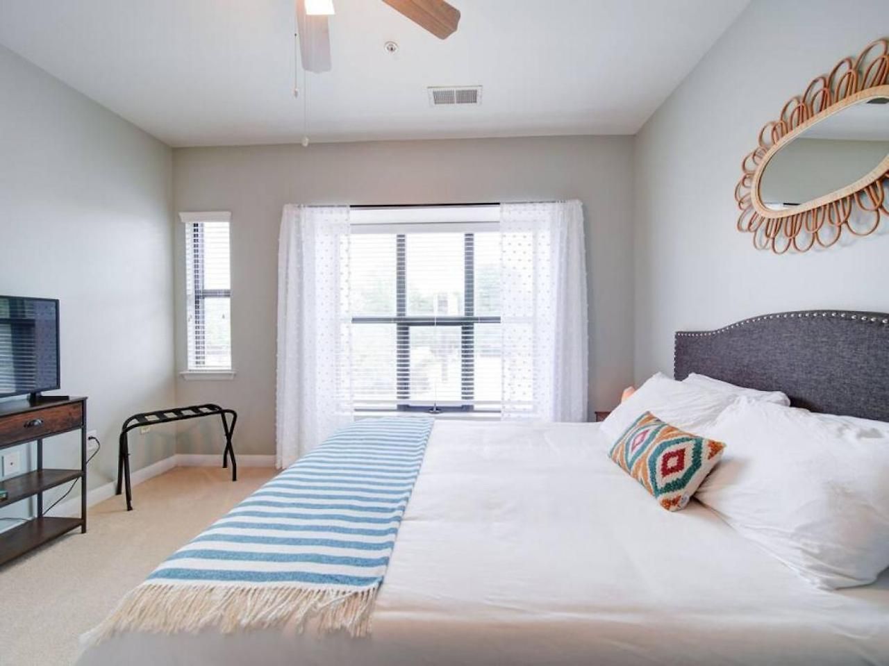 The Nest - Southend - Rooftop Terrace - Light Rail * Charlotte