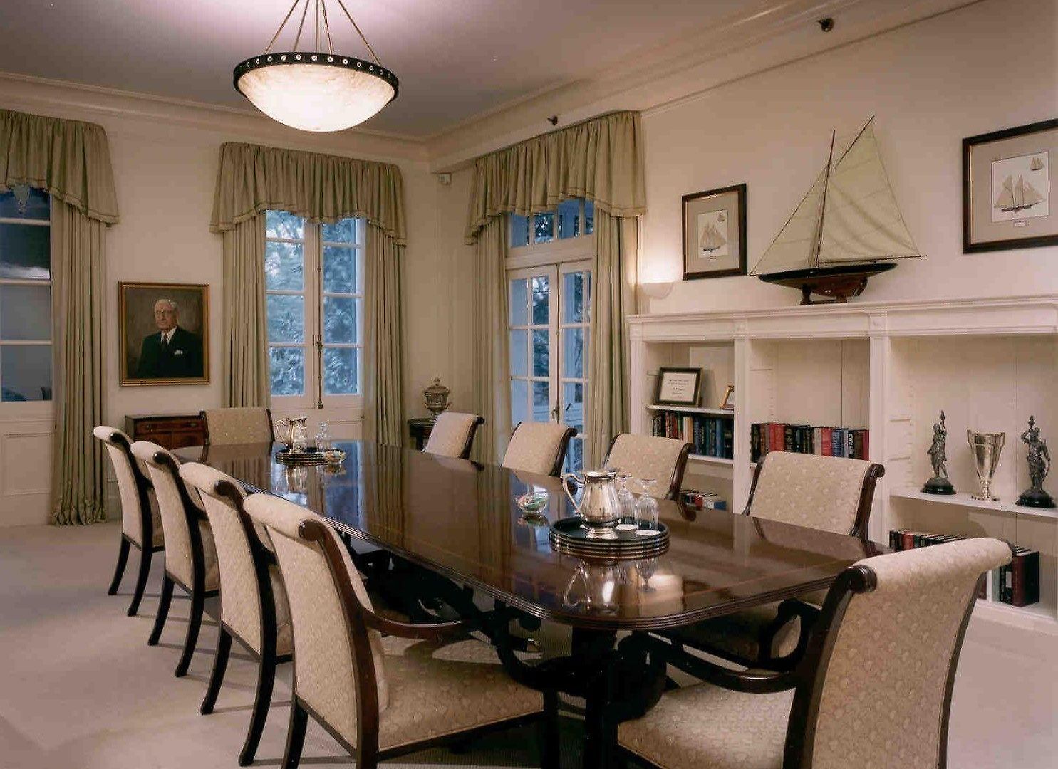 Duke Mansion 4*