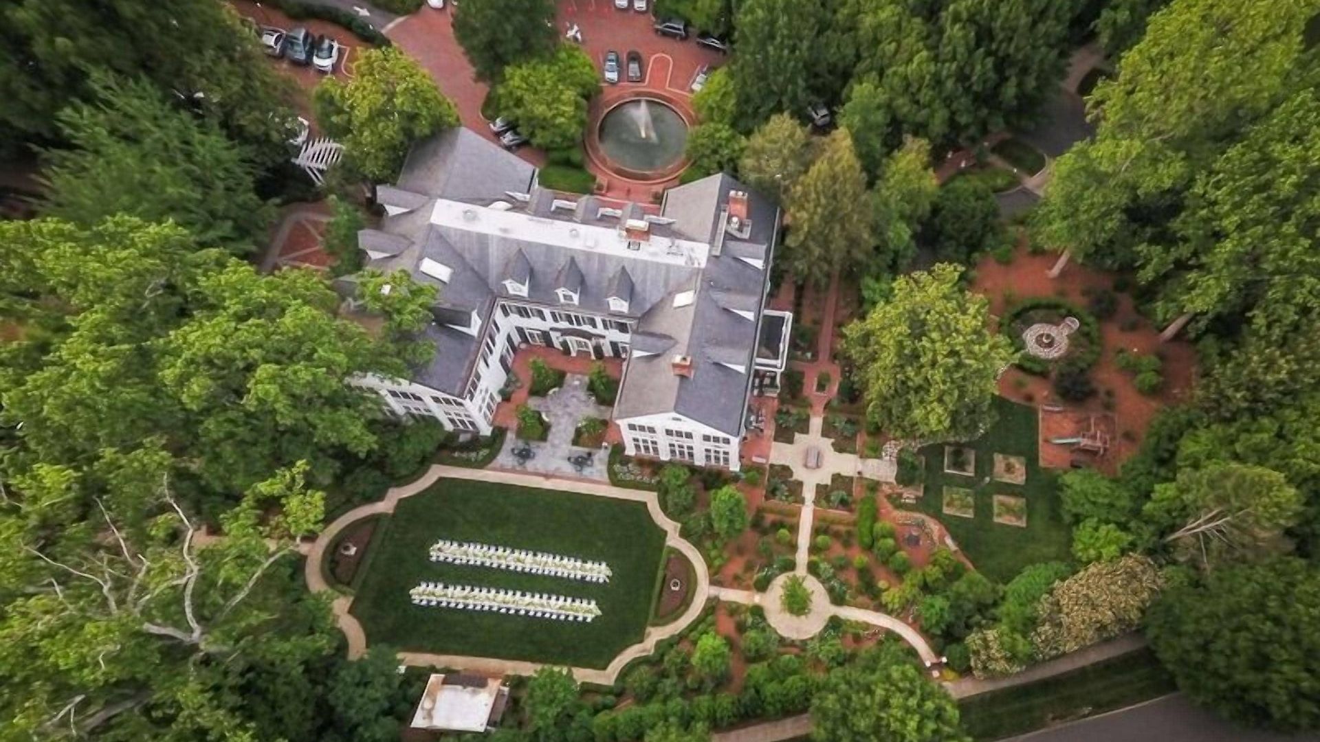 Duke Mansion 4* Charlotte