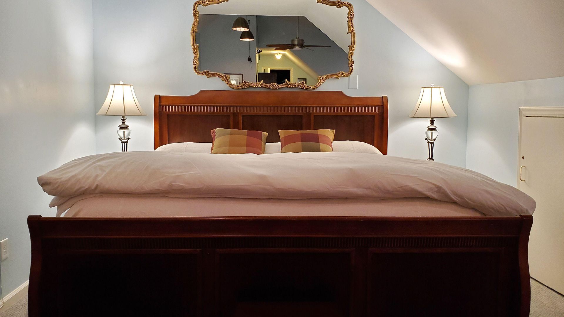 The Morehead 3* Charlotte