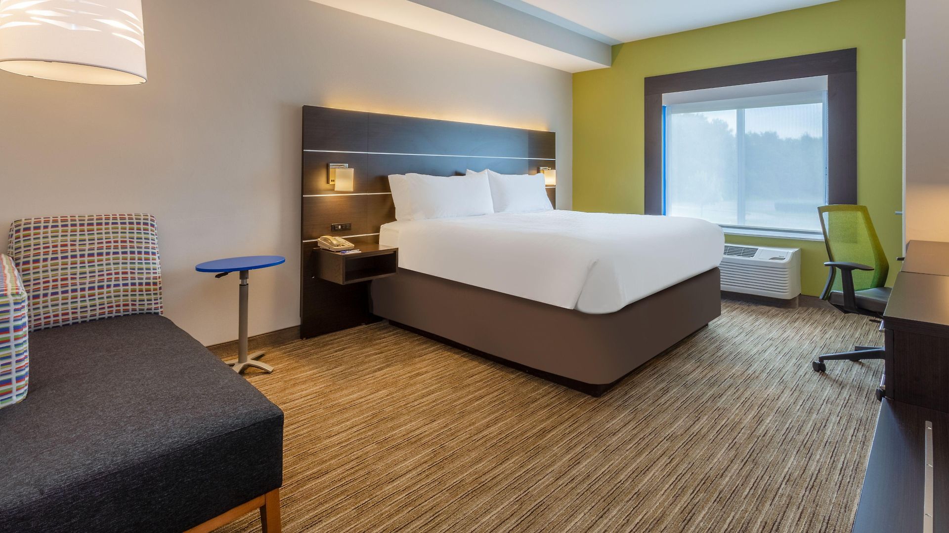 Express Arrowood By Ihg Hotel