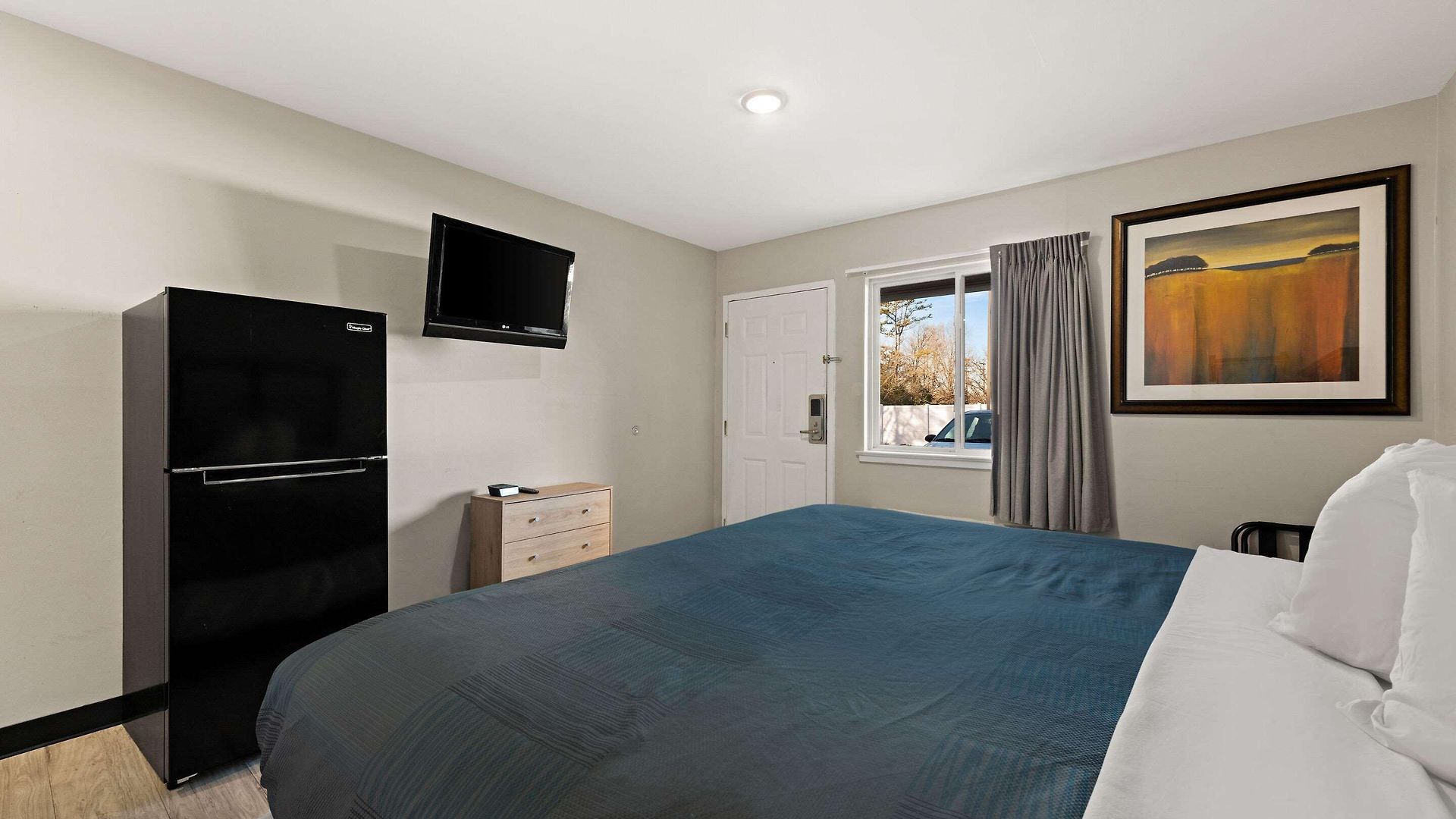 Rodeway Independence Blvd 3*