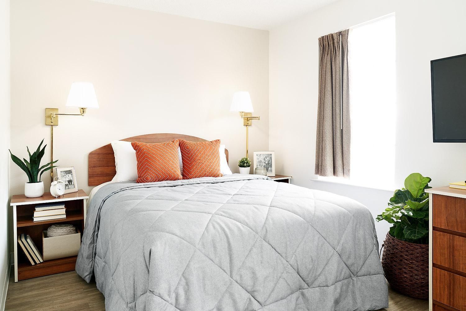 Intown Extended Nc - North Tryon Hotel