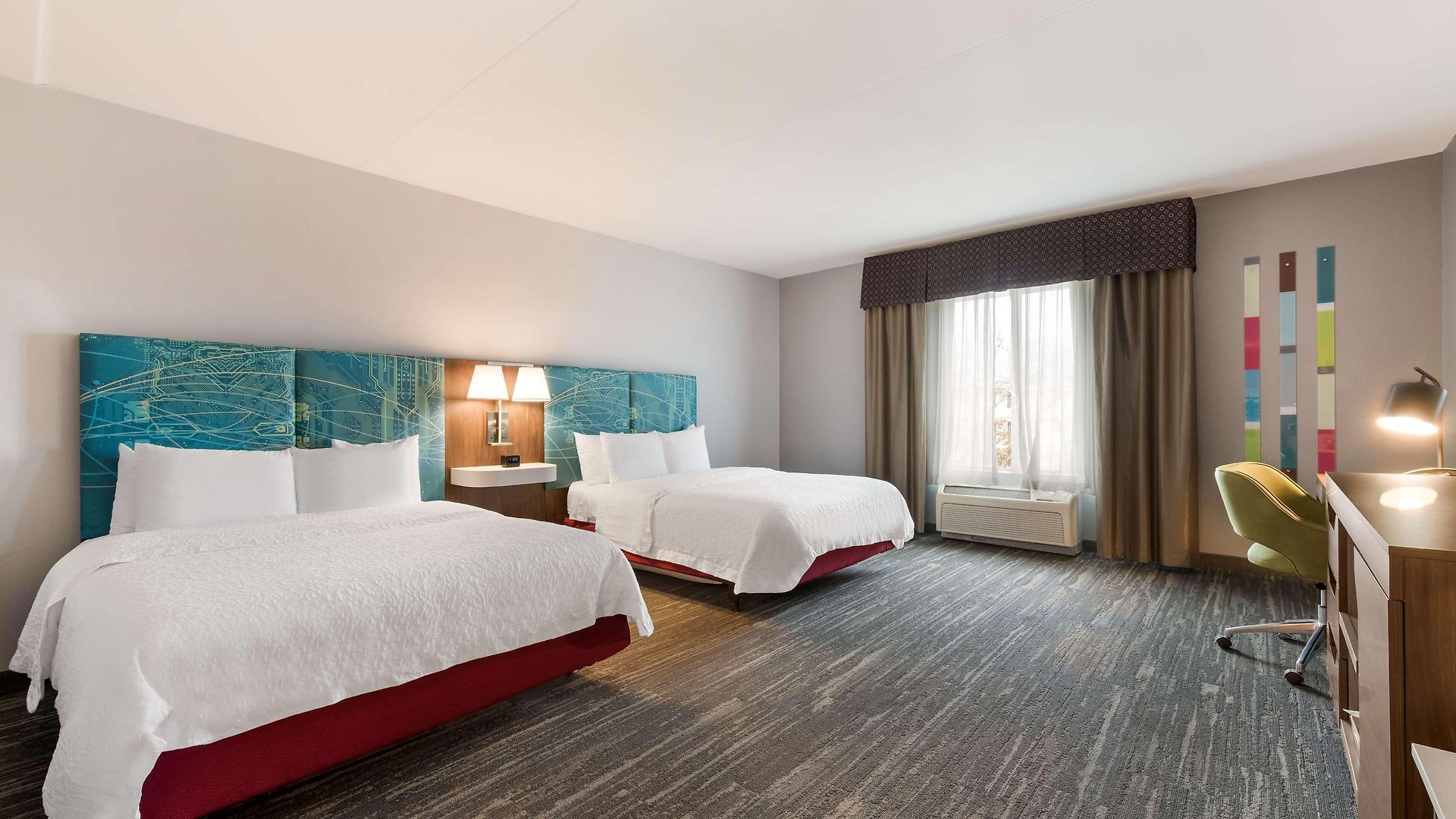 Hampton & Charlotte-airport Hotel