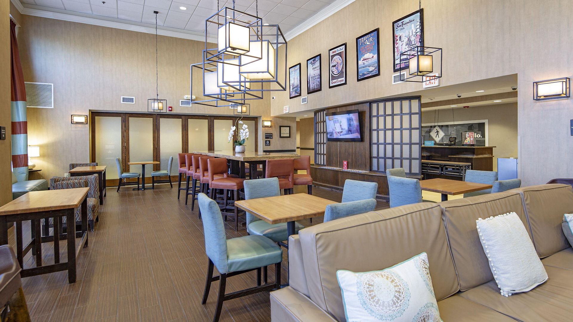 Hampton & Charlotte-airport Hotel Charlotte