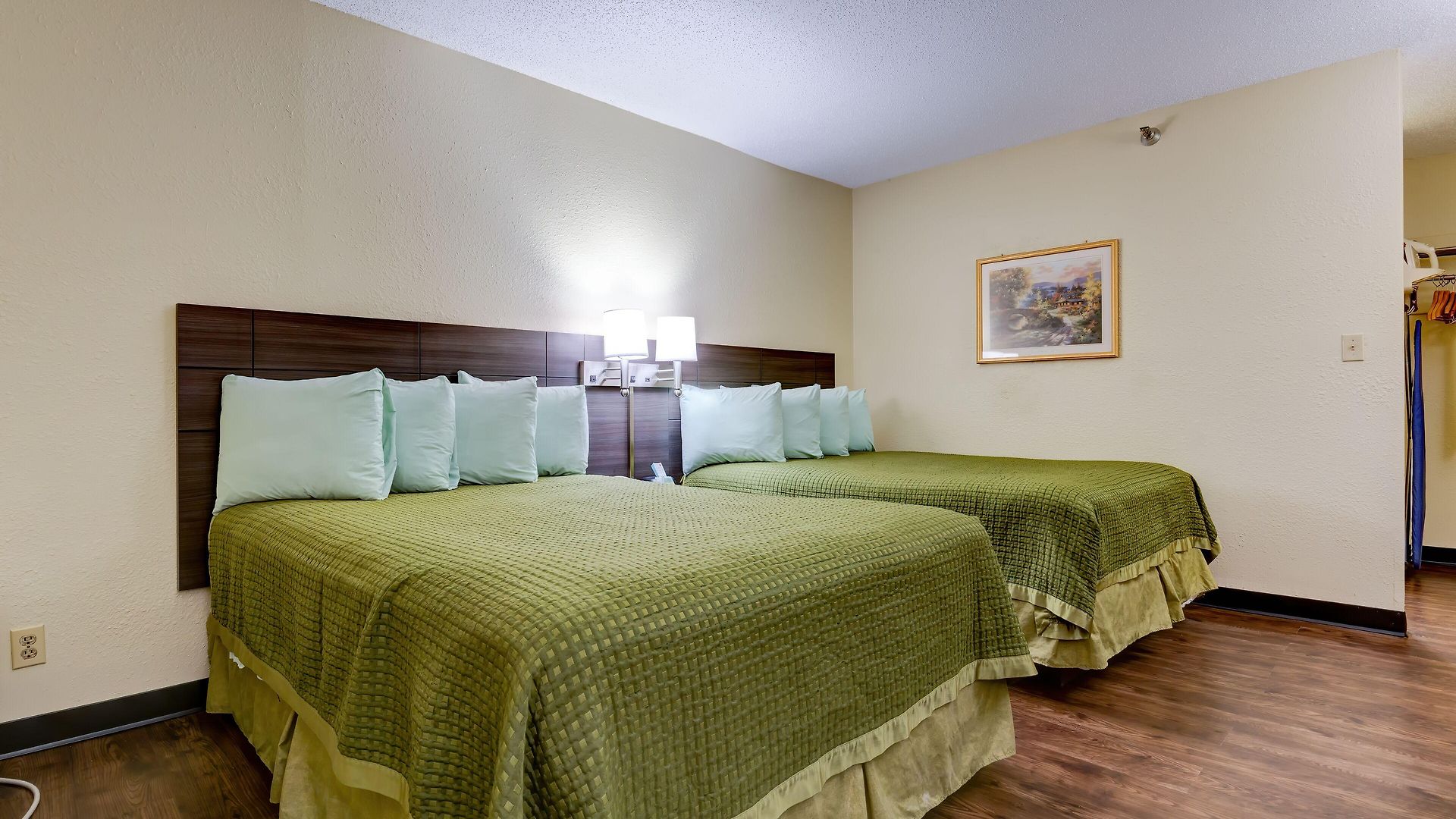 Continental - Motel