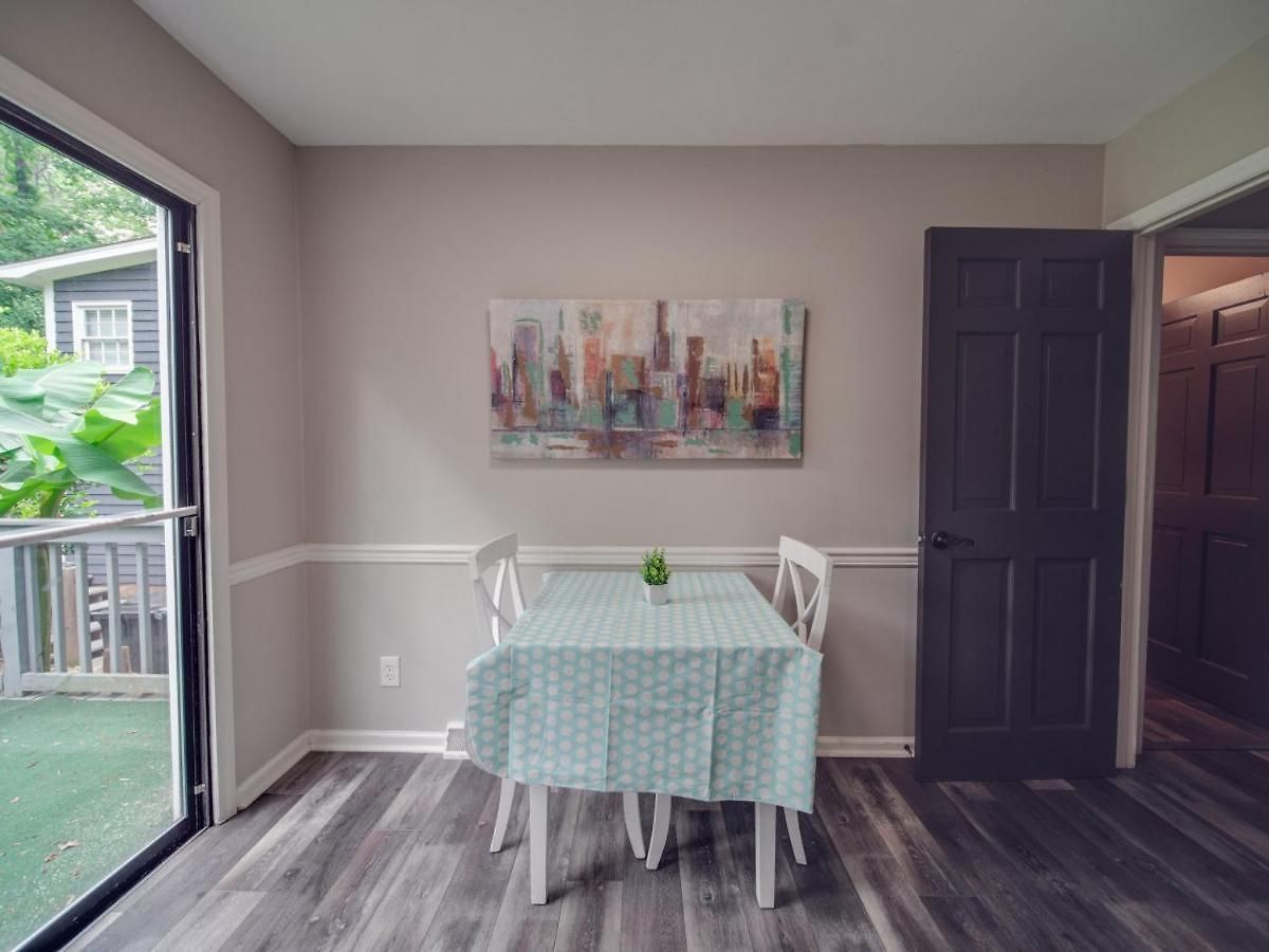4 Bedroom South Getaway Min To Everything Holiday home Charlotte