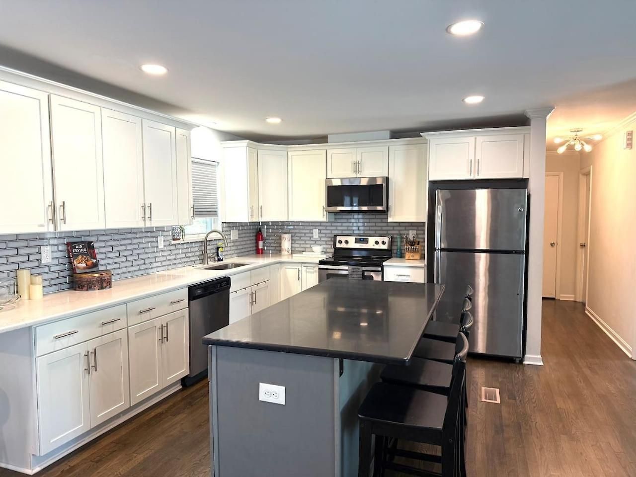 Uptown In 6 Mins - Game Deck - Private Acre - Sleeps 10 Holiday home