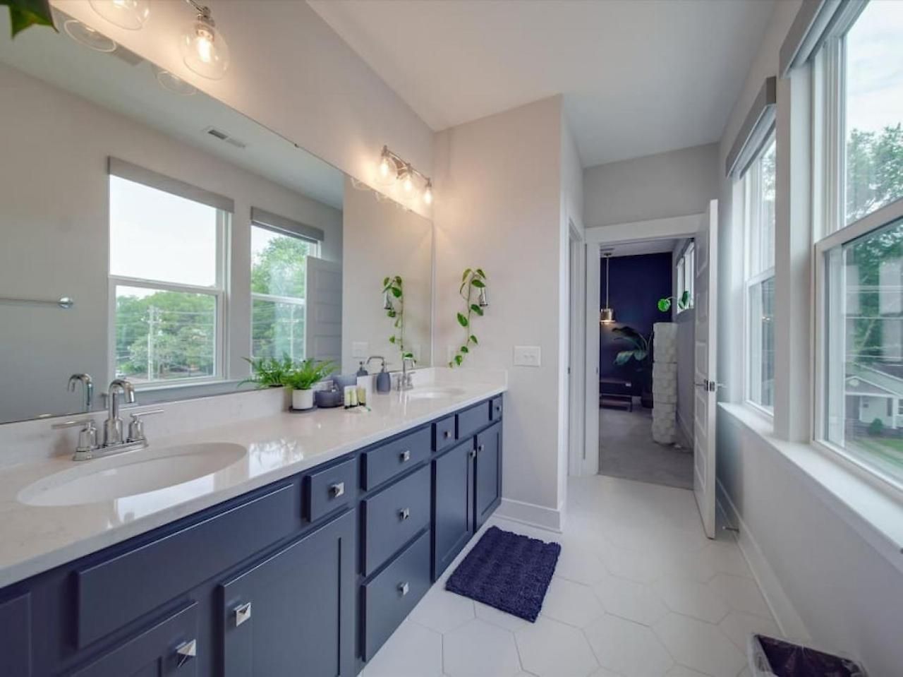 Holiday home Rooftop Retreat Heart Of Noda Light Rail Sauna *