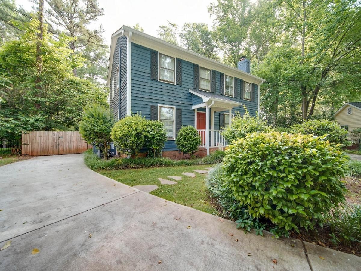 4 Bedroom South Getaway Min To Everything Holiday home Charlotte