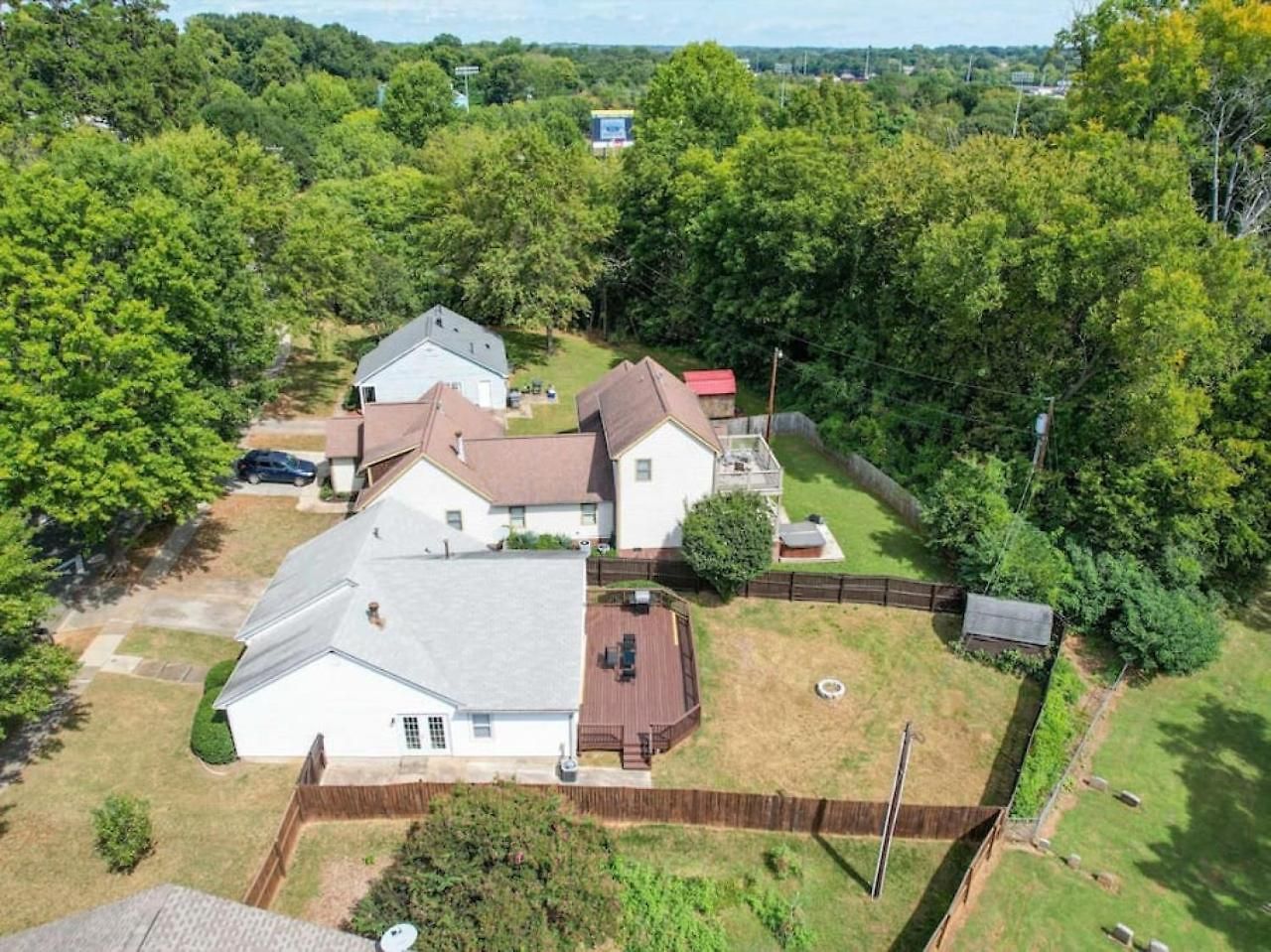 Holiday home Cozy 3br - Views - Firepit -football Charlotte