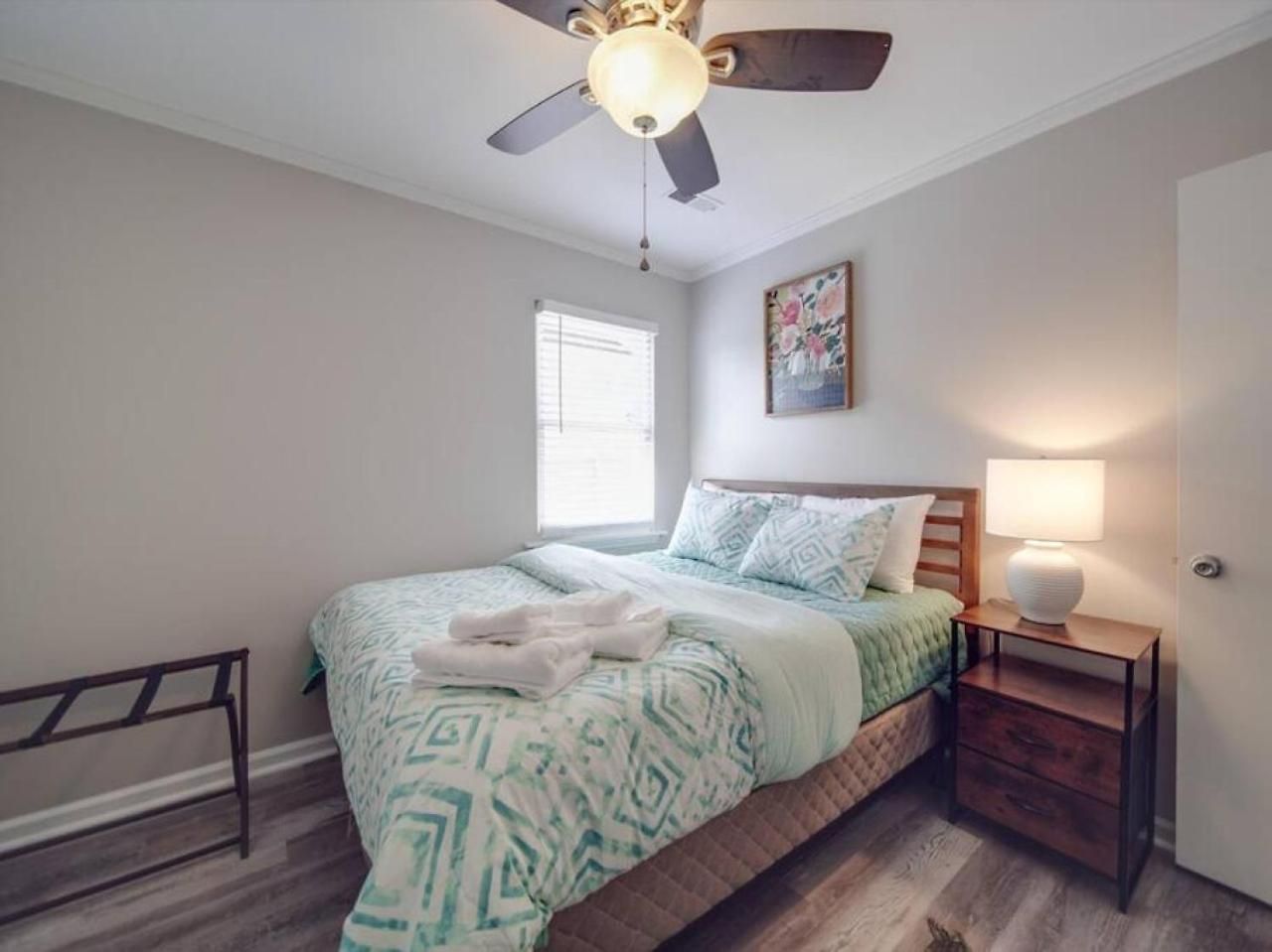 Holiday home Cozy 3br - Views - Firepit -football *