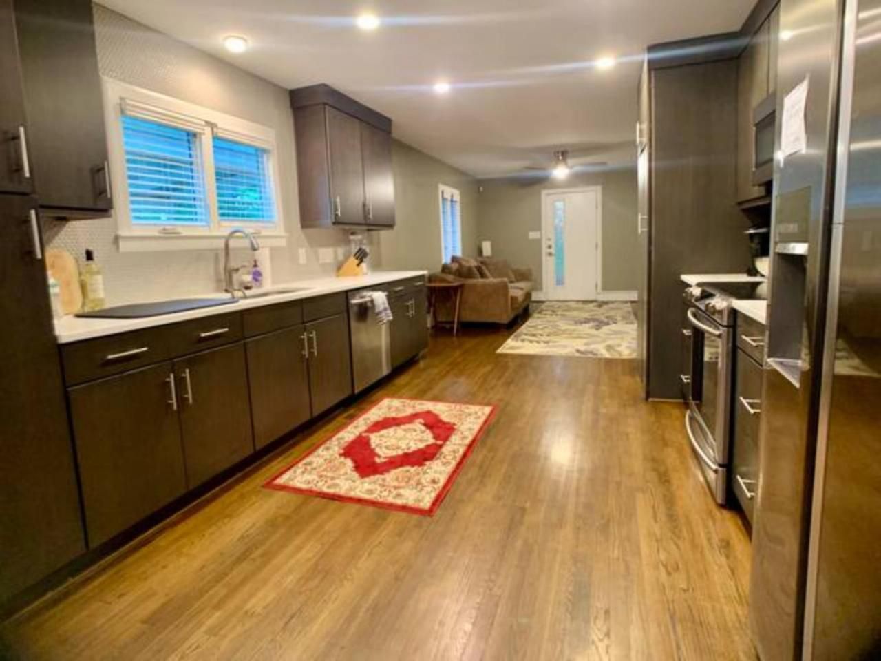 2 Bed With Updated Bath And Kitchen * Charlotte