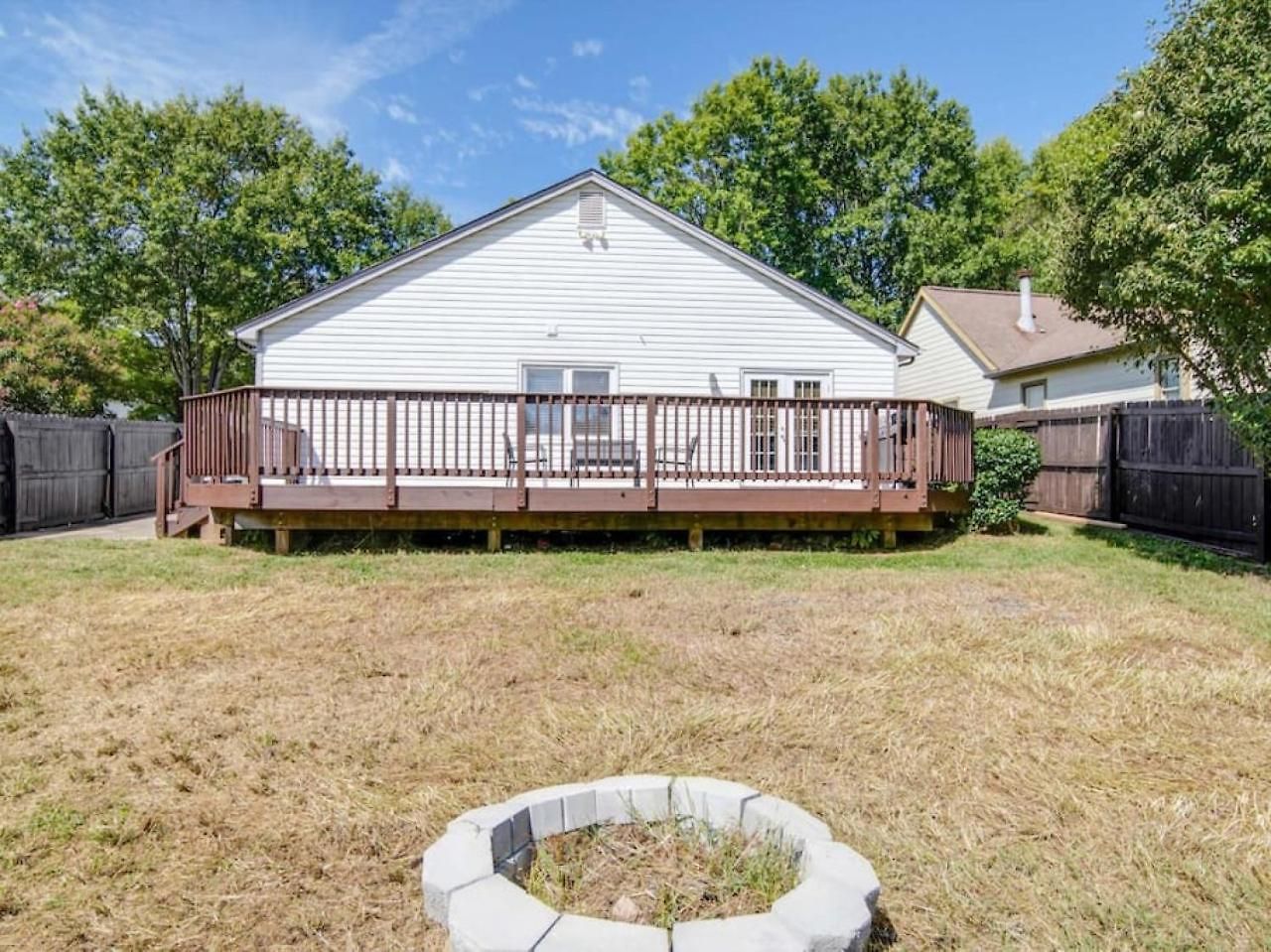 Cozy 3br - Views - Firepit -football Holiday home