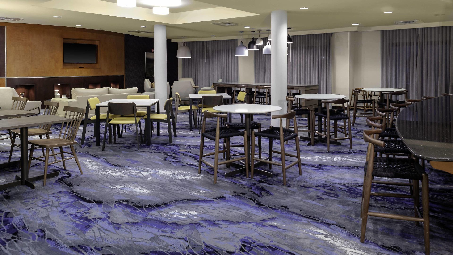 Fairfield & By Marriott Matthews Hotel