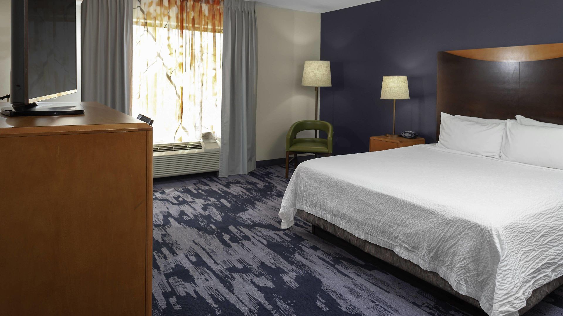Fairfield & By Marriott Matthews Hotel