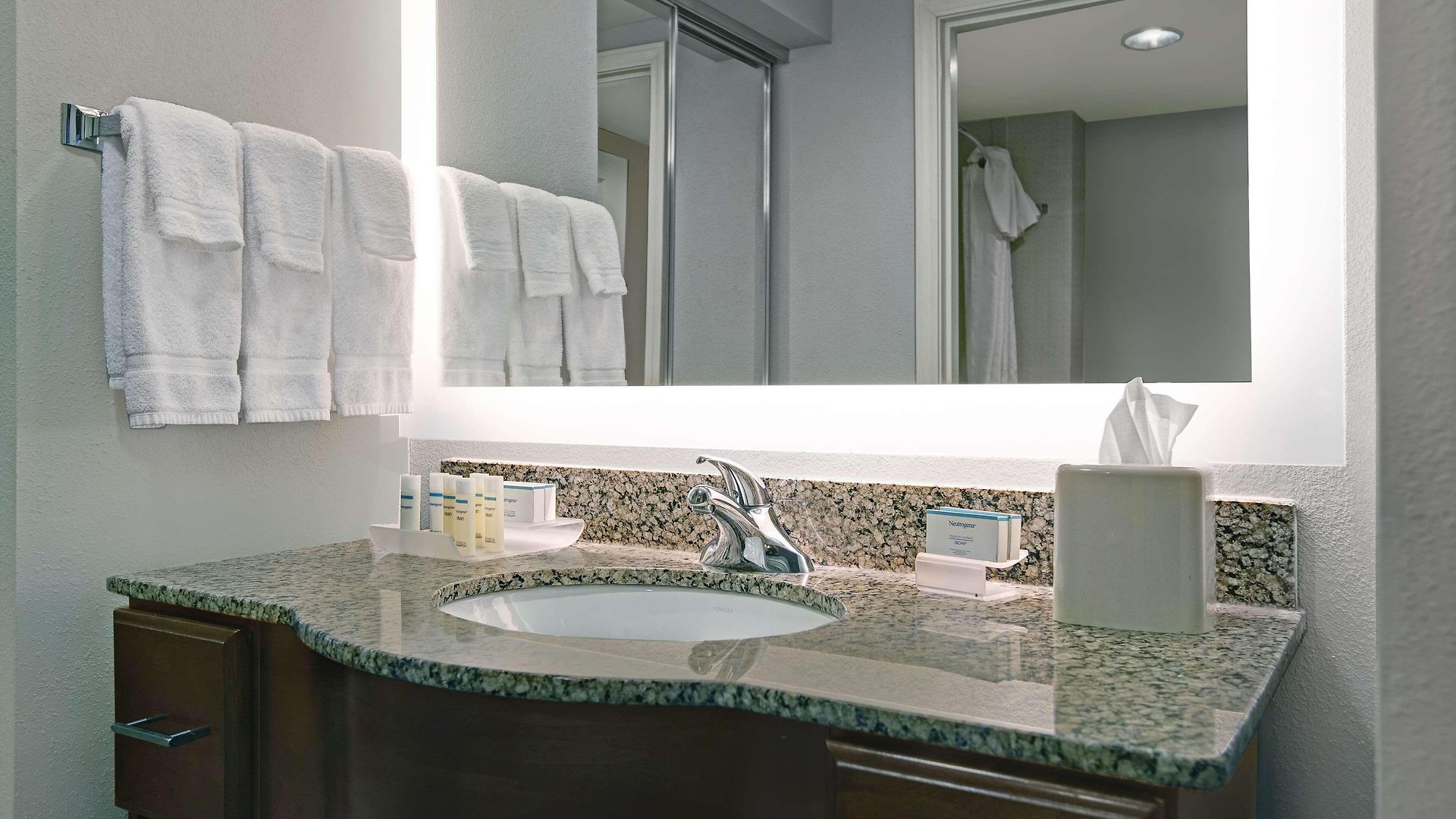 Hotel Homewood Ayrsley 3*