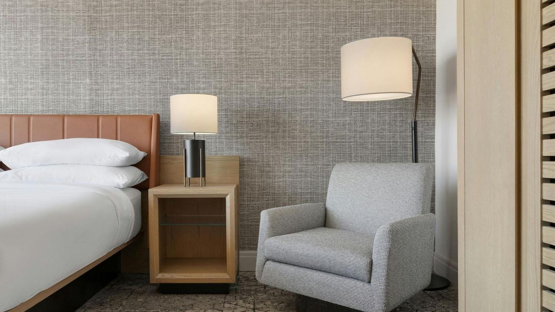 Sheraton Hotel 4*