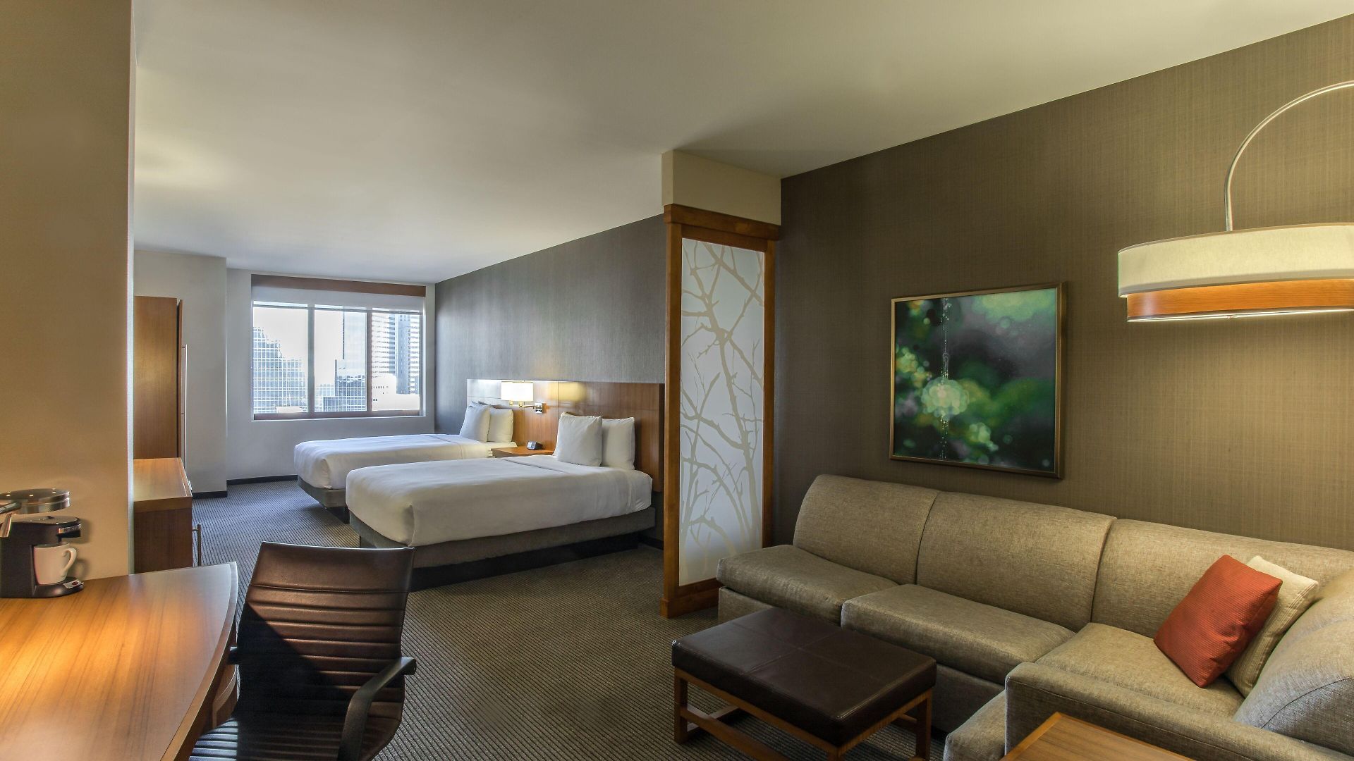 Hyatt Place Downtown Hotel 3*