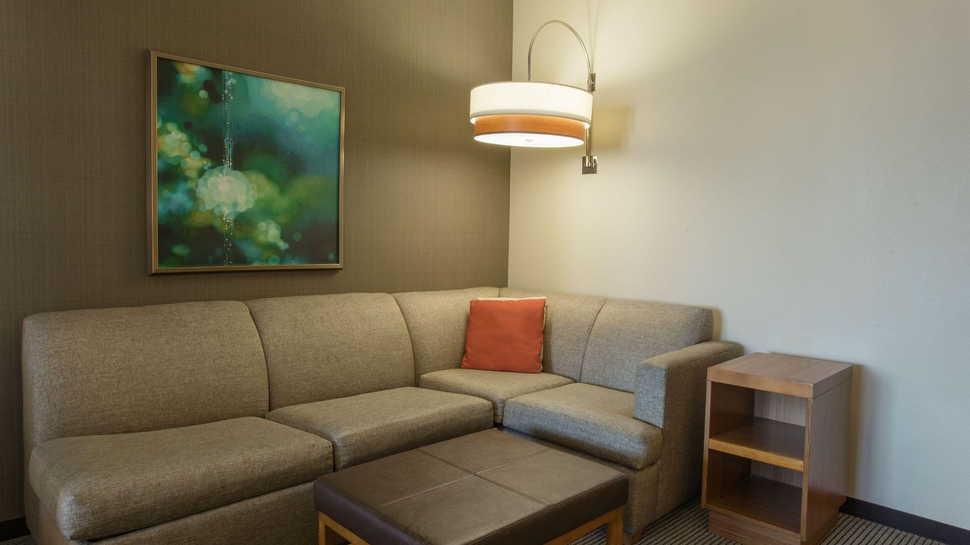 Hyatt Place Downtown 3*