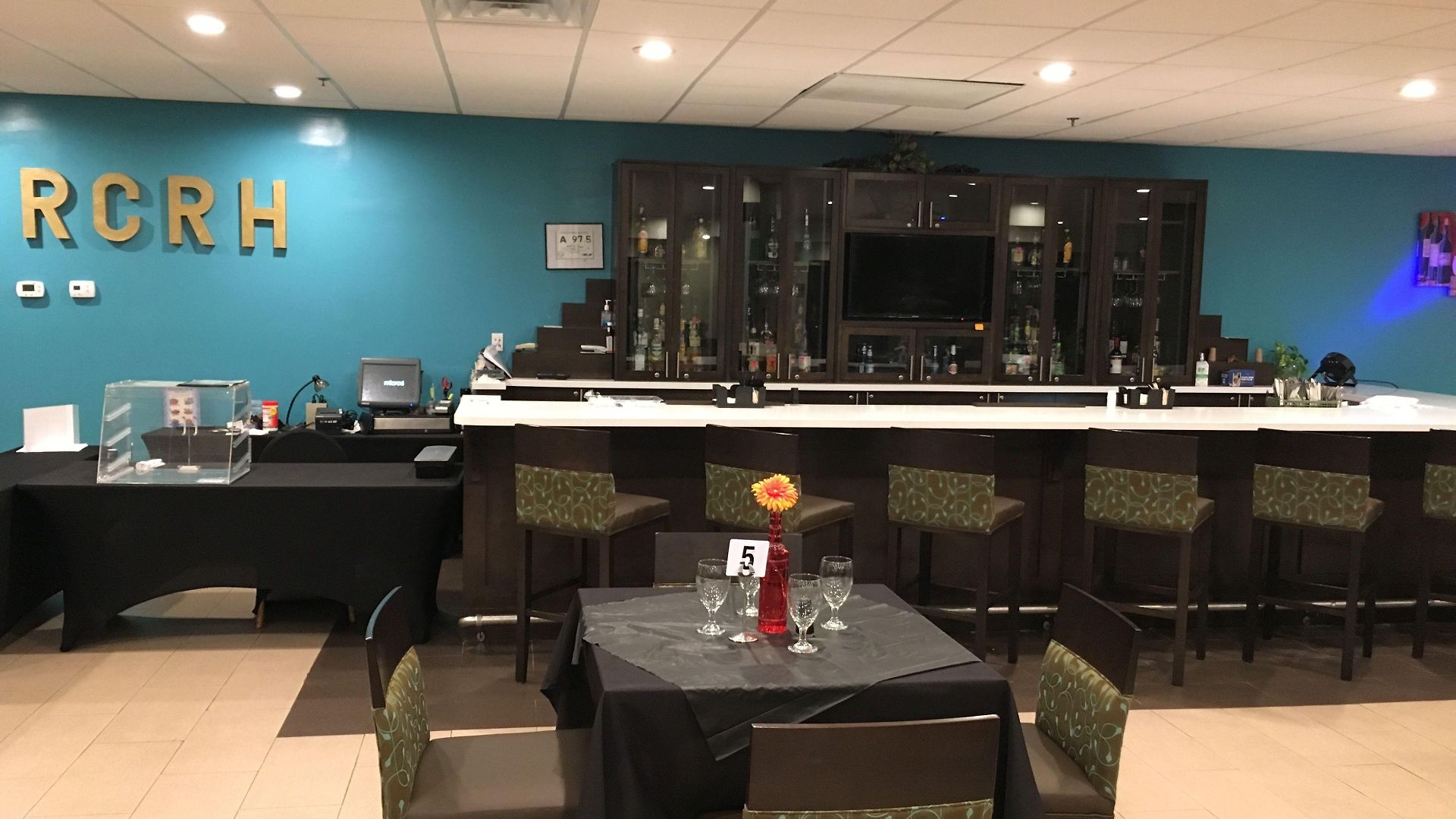 Red Lion Hotel