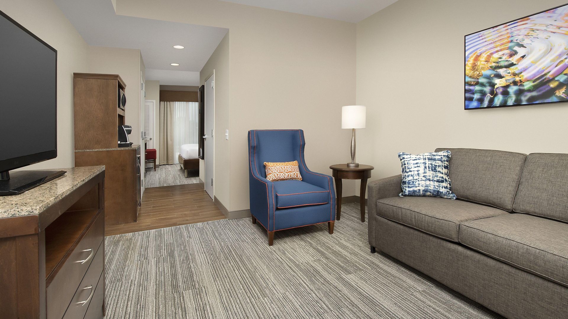 Hilton Garden Airport Hotel