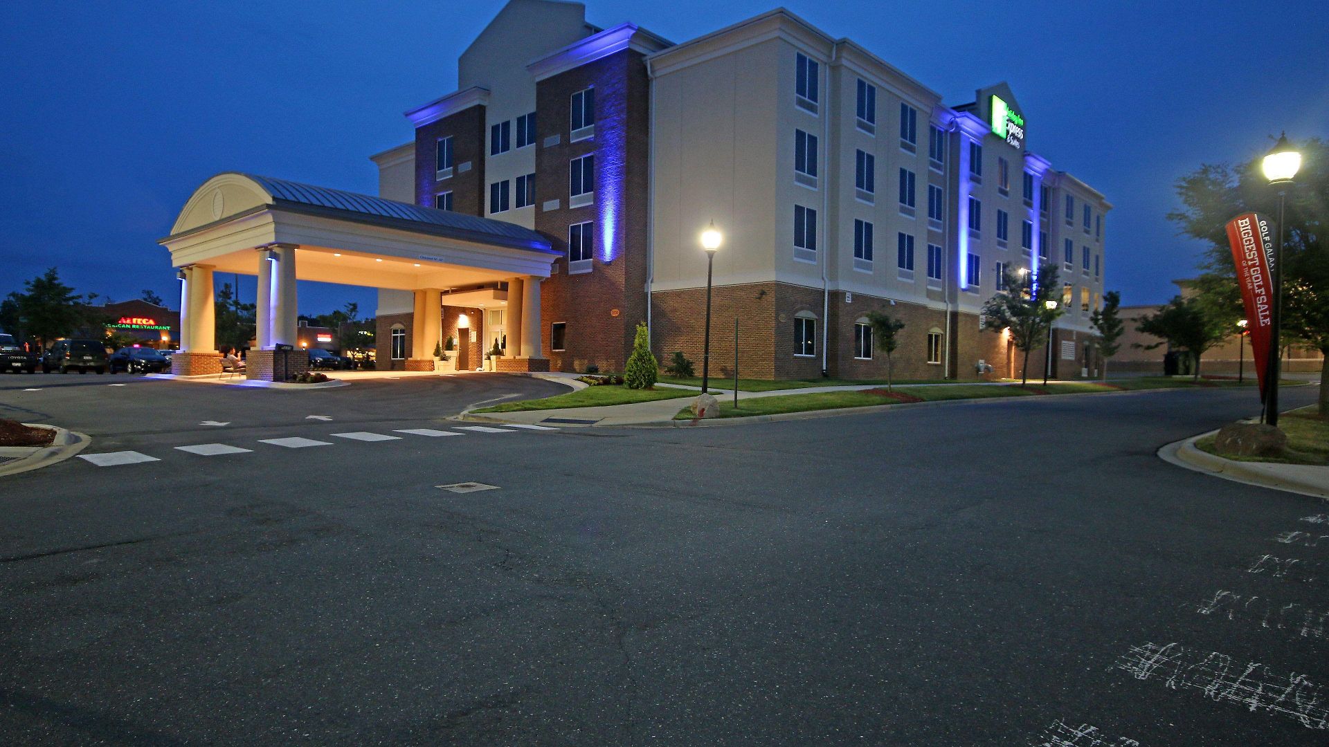 Hotel Express & North By Ihg 3*
