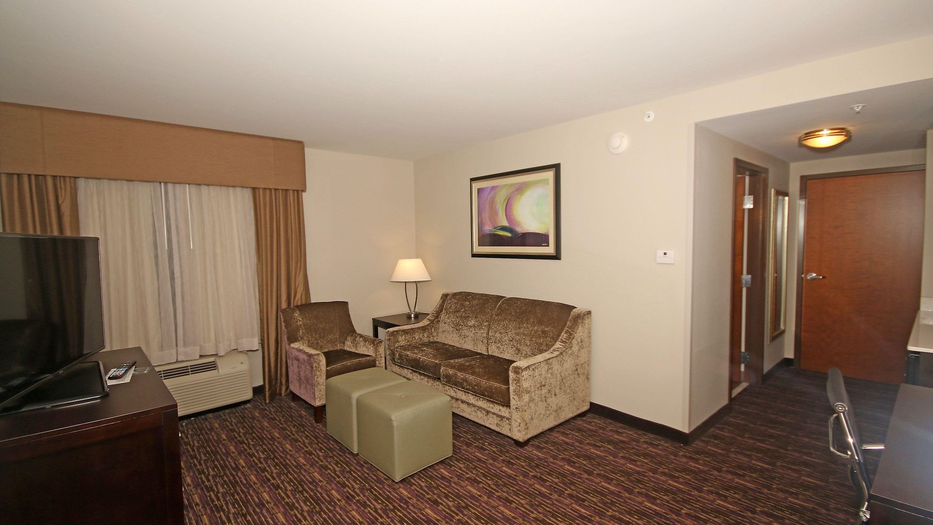 Express & North By Ihg Hotel 3*