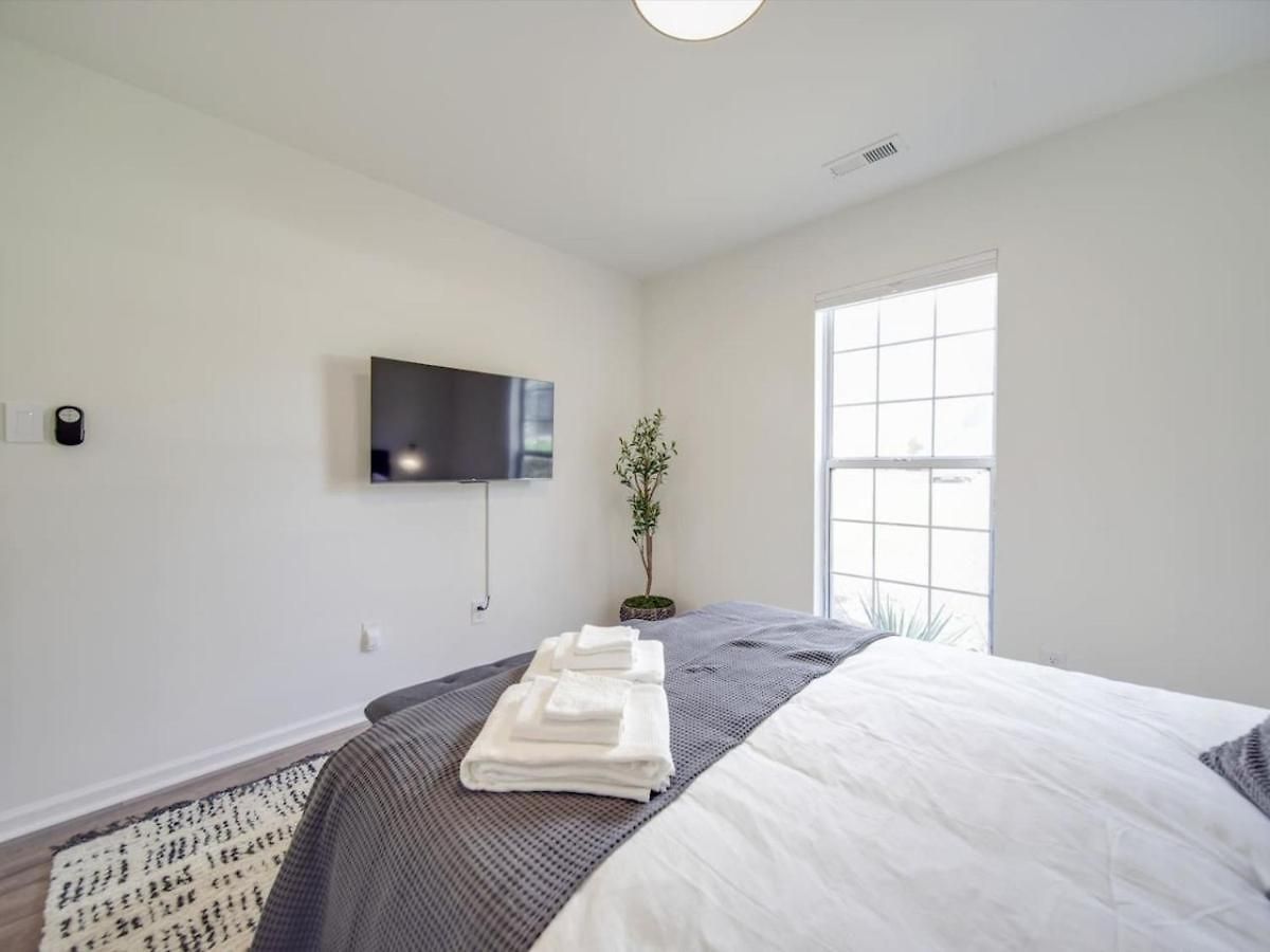 Holiday home Fully Updated Cozy 3 Bedroom Ranch Escape -wwc- Airport Charlotte
