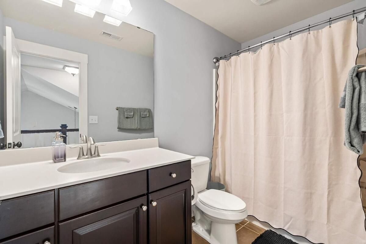 Apartment Modern Upscale Farmhouse- In Uptown Clt! Charlotte