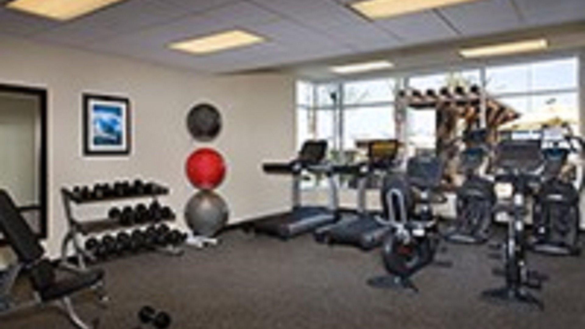 Hotel By Marriott Airport Charlotte