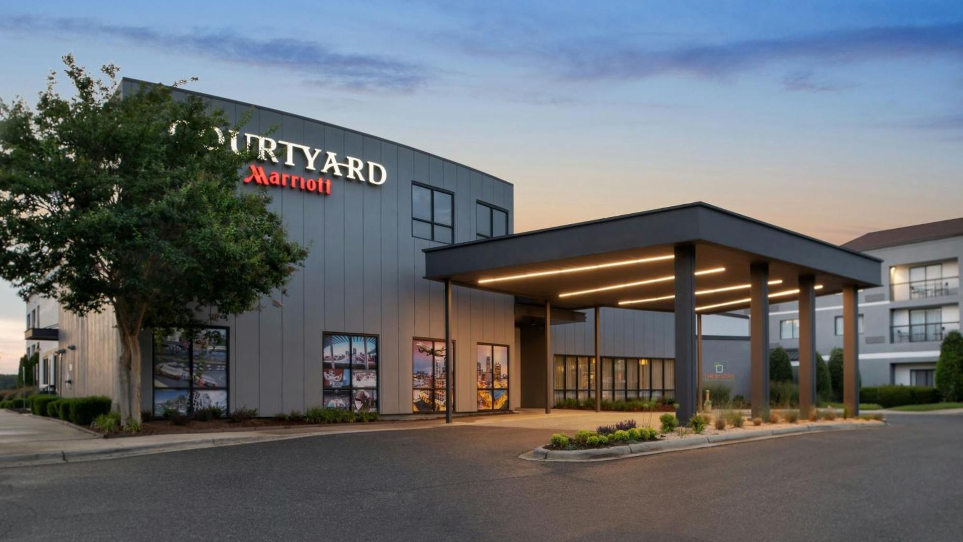 Courtyard Airport North