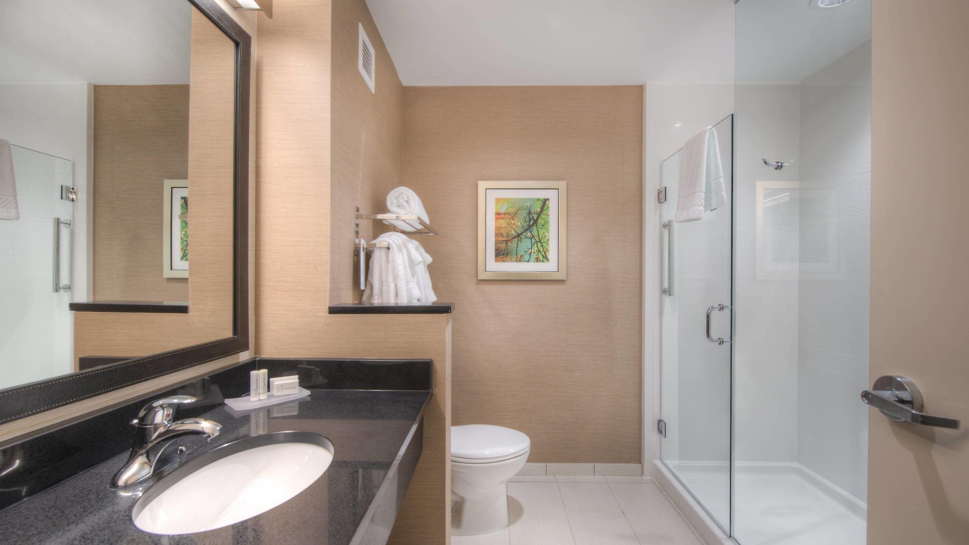 Fairfield & By Marriott Airport Hotel Charlotte