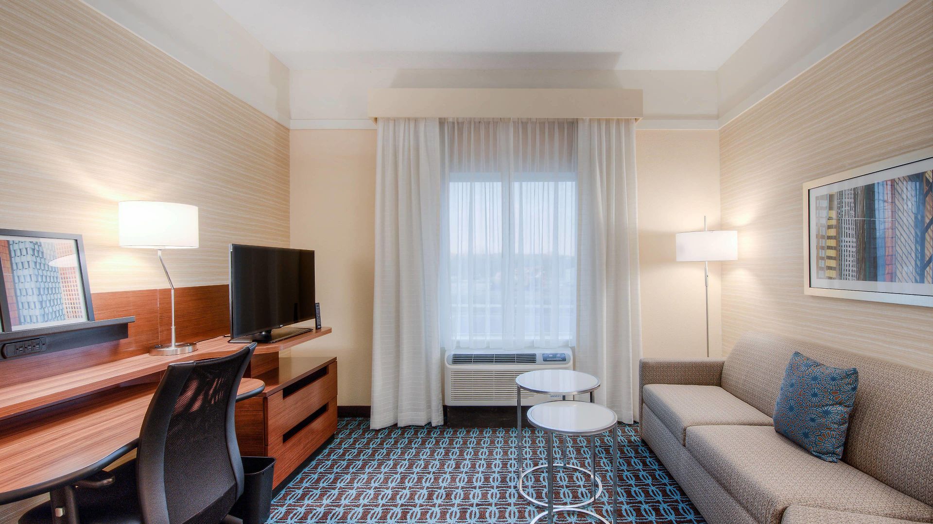 Fairfield & By Marriott Airport Hotel