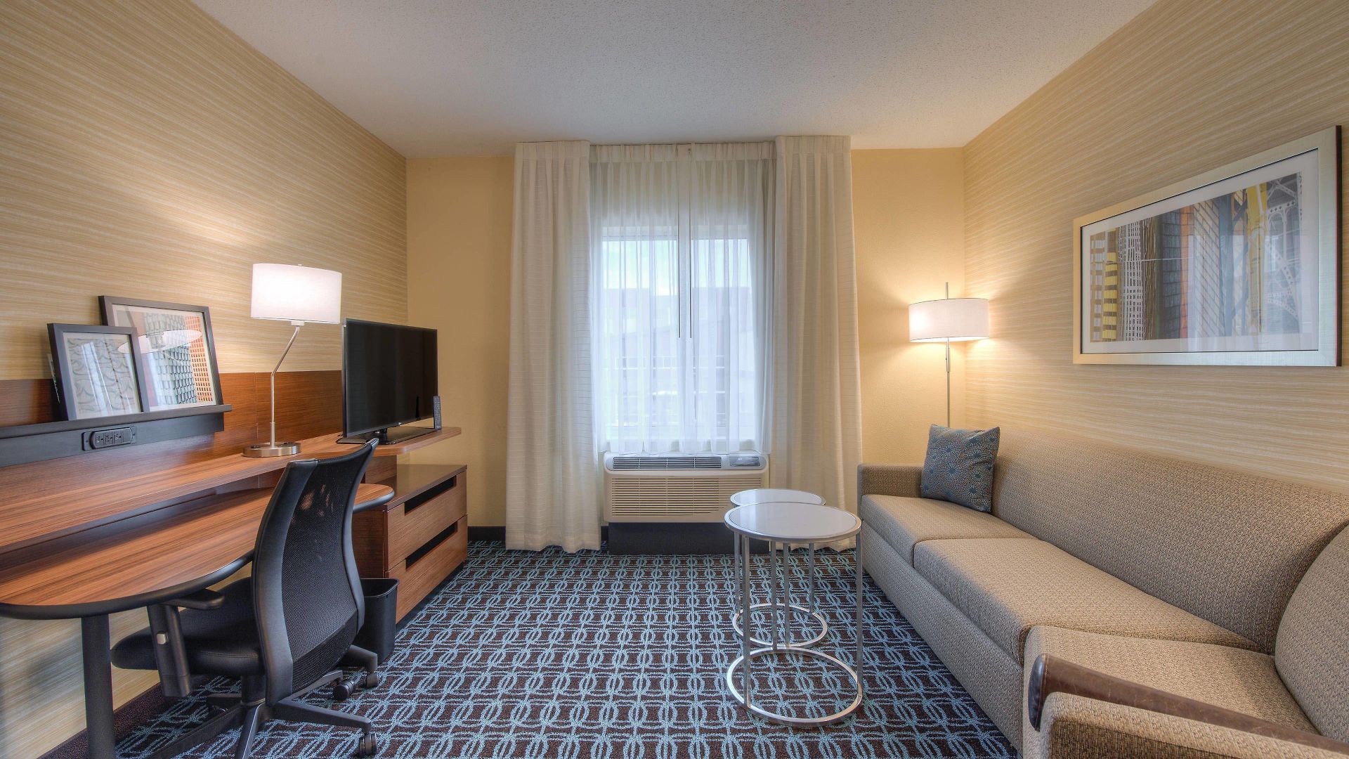 Fairfield & By Marriott Airport Charlotte