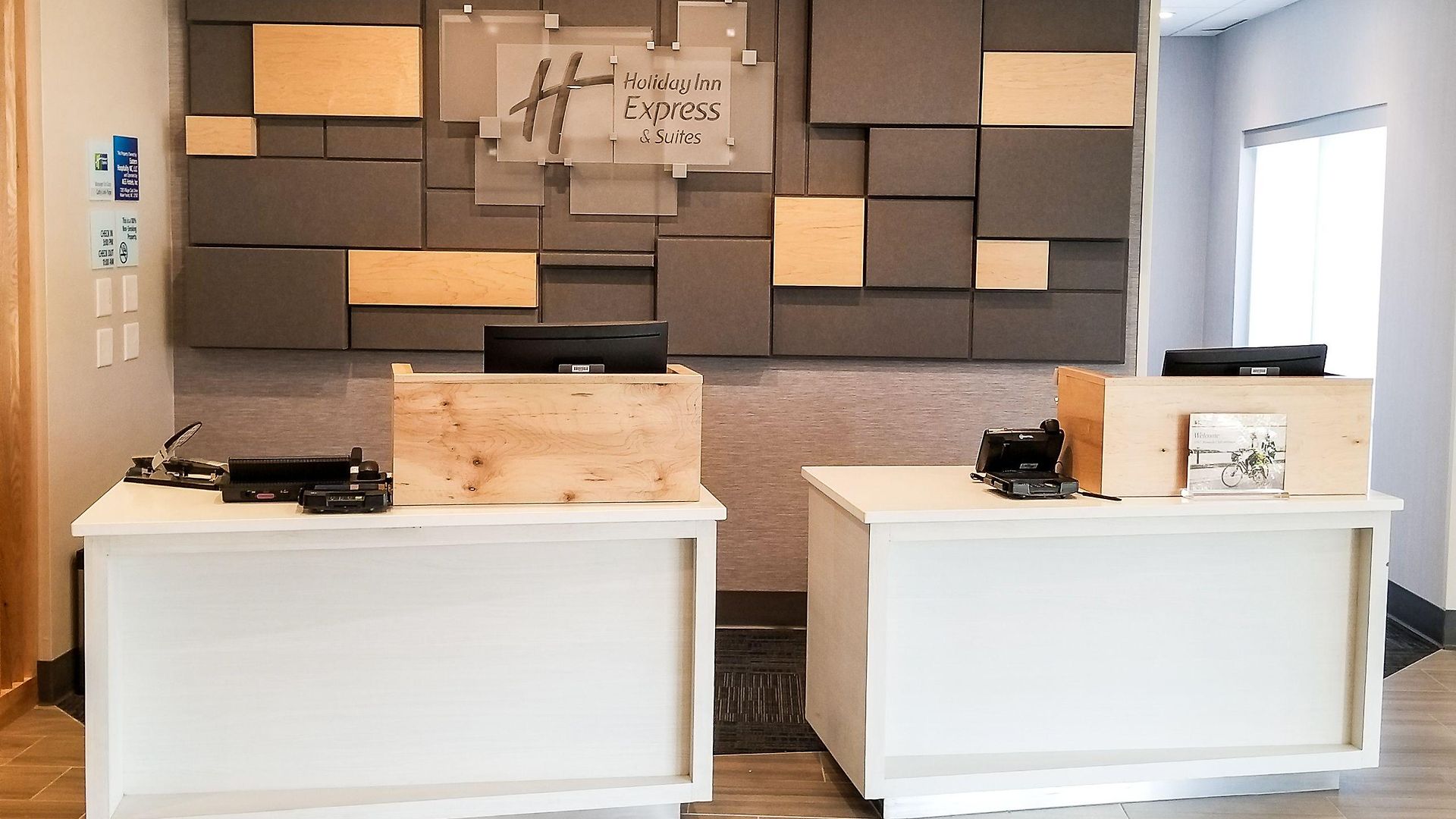 Hotel Express & - Ne - Area By Ihg